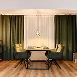 Suedstrand, Zentral, Balkon, Wifi, Fahrstuhl, Parken Lejlighed *