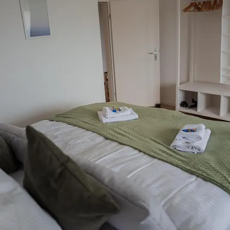 Suedstrand, Zentral, Balkon, Wifi, Fahrstuhl, Parken شقة