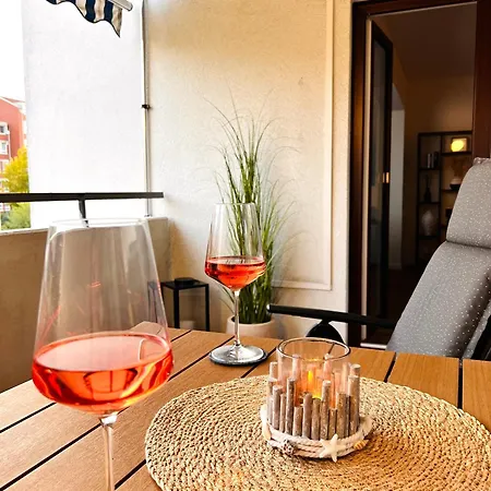 Suedstrand, Zentral, Balkon, Wifi, Fahrstuhl, Parken شقة